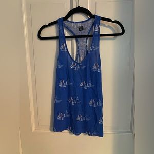 Sailboat tank